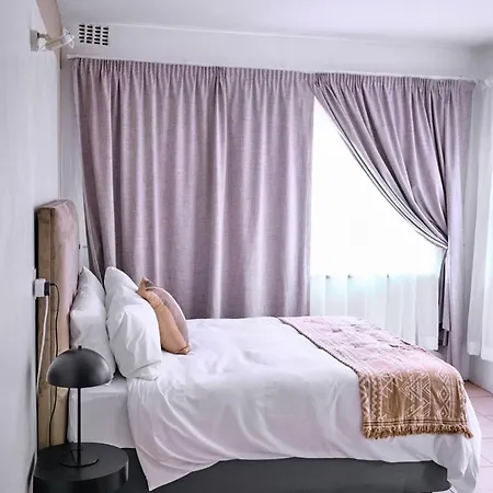 Karabo'S Nest Villa Johannesburg Exterior photo