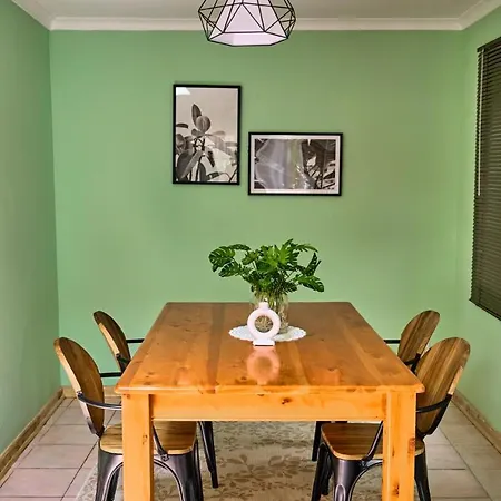 Karabo'S Nest Villa Johannesburg Exterior photo
