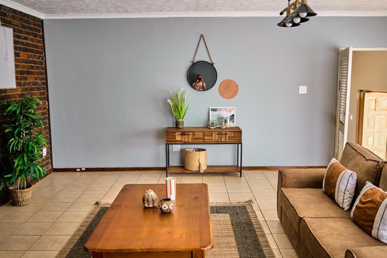 Villa Karabo's Nest Johannesburg